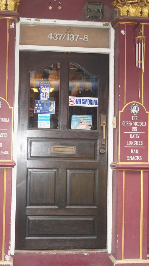 Queen Victoria Inn Pattaya Luaran gambar